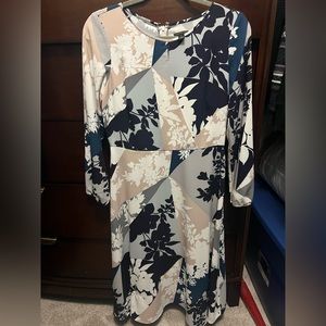 Ann Taylor MIDI Dress 🤍